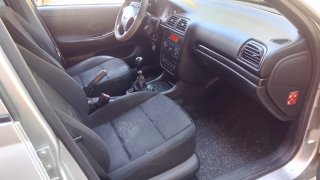 Peugeot 406 2002
