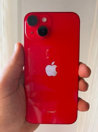 iPhone 14 Rojo