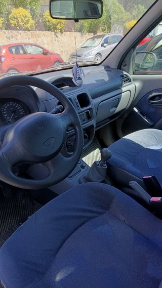 Renault Clio 2001