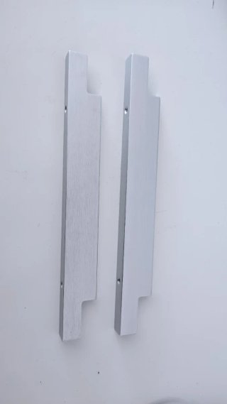 2 Tiradores Aluminio 20cm