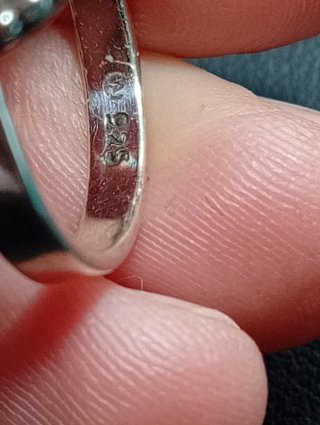 Anillo Plata Ley Esmeralda facetada