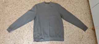 Sudadera Zara cuello ajustado gris