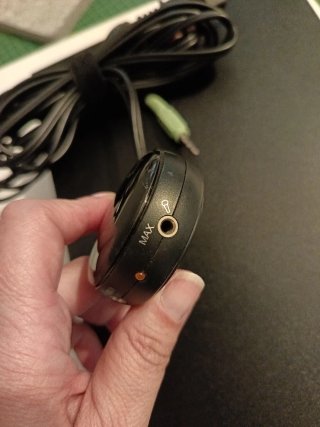Altavoces Logitech Negros