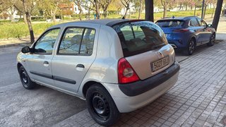 Renault Clio 2002