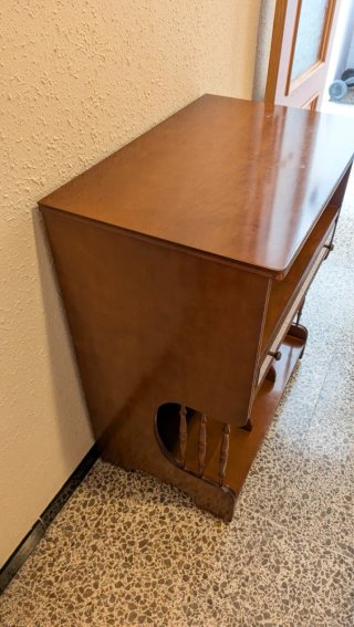 URGE VENDER - Mueble TV madera
