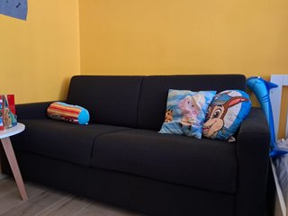 Divano letto 3 posti nero