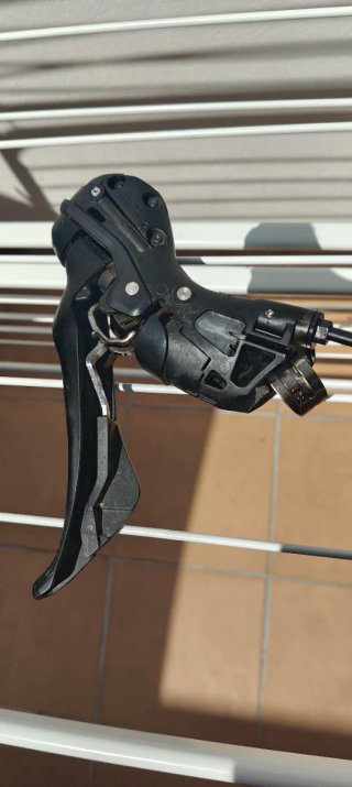 Maneta Derecha cambio/freno Shimano ST-RX600