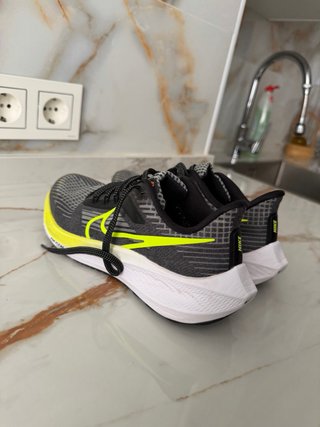 Nike Air Zoom Talla 37.5