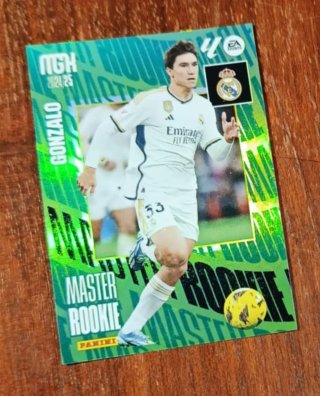 Carta Panini Master Rookie Gonzalo 2021/25
