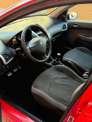 Peugeot 206+ 2012