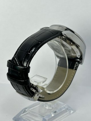 Reloj automático Kuerst para revisar