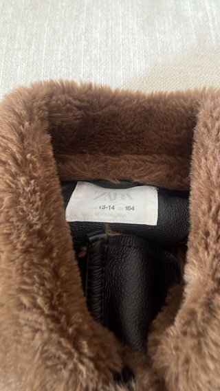 Chaqueta de cuero marrón Zara