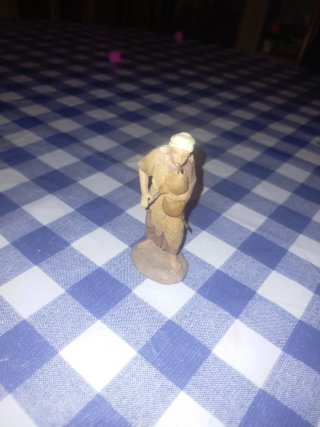 Figura Belén Castells Serie 8