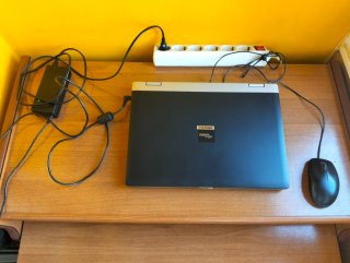 Fujitsu Siemens AMILO Pro Tareas Básicas