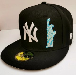 Gorra New Era NY Estatua Libertad Negra