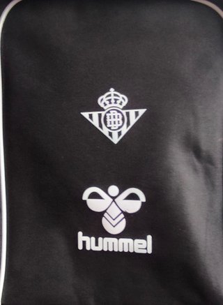 Mochila Real Betis Hummel Negra y Blanca