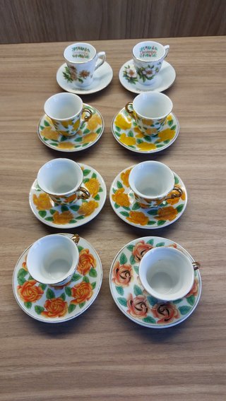 Lotto 6+8 Tazzine da Caffè con Piattini