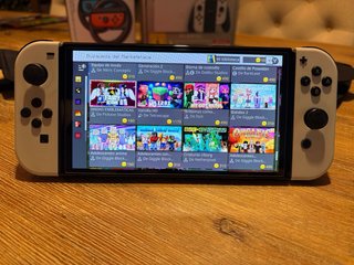 Nintendo Switch OLED Blanca + Accesorios