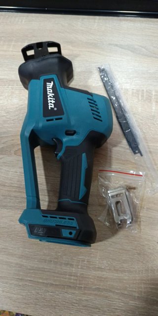 Sierra Sable Makita 18V