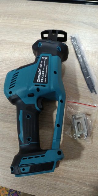 Sierra Sable Makita 18V