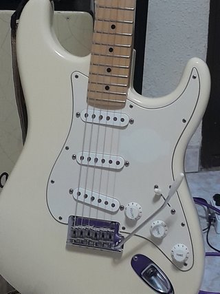 Fender Strat American Standard Olympic White 2011