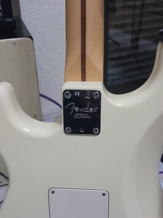 Fender Strat American Standard Olympic White 2011