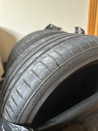 Neumáticos Potenza 235/40 ZR18 95Y