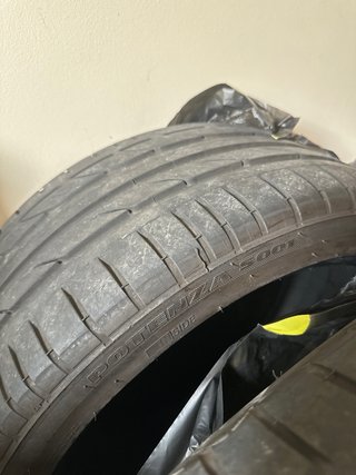 Neumáticos Potenza 235/40 ZR18 95Y