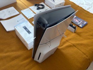 PACK PS5 SLIM 8K 1TB LECTOR (Extras + Garantía)