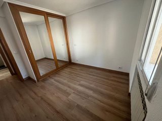Piso en alquiler en Ventas en Madrid - Imagen 23