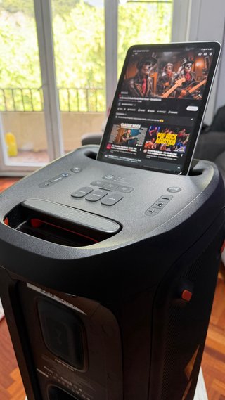 JBL Partybox 310 con micrófono