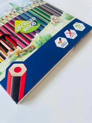 Confezione da 18 matite colorate Staedtler nuovi