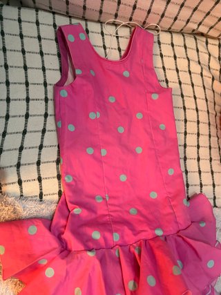 Traje de flamenca rosa y turquesa