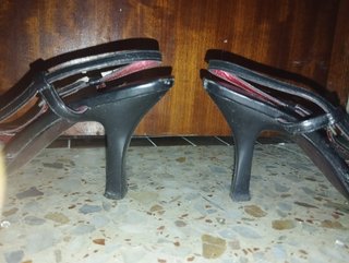 Zapatos de tacón negros