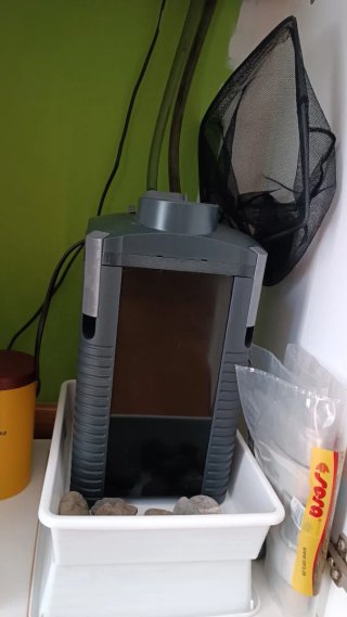 Acuario 240L con mueble blanco