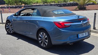 Opel Cascada Cabrio 2016