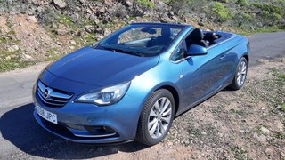 Opel Cascada Cabrio 2016
