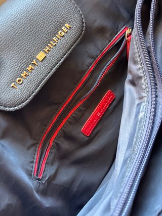 Bolso Tommy Hilfiger Monogram Marrón Negro