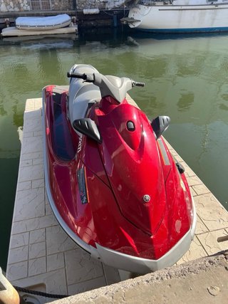 Moto acuática Yamaha VX Deluxe 110