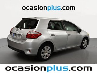 Toyota Auris 1.4 D-4D Live DPF 66 kW (90 CV)