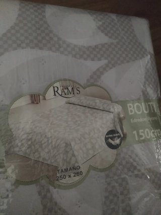 Colcha Bouti nueva de verano cama 150