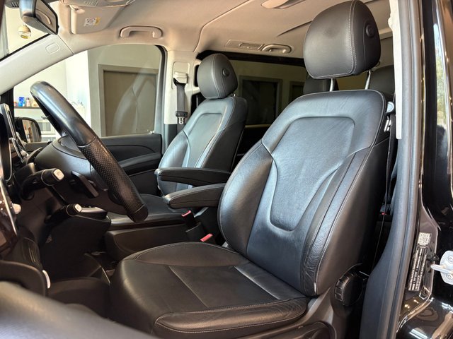 Mercedes-Benz Clase V 220 d Avantgarde Largo