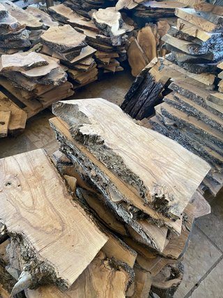 Tablas ESTÁNDARD de madera de Olivo en bruto