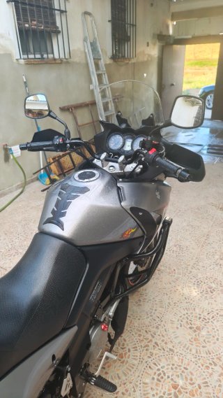 Suzuki V-Strom 650 2007