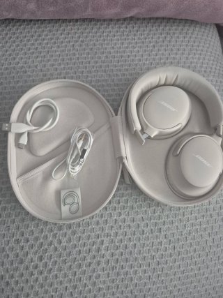 Auriculares Bose QuietComfort Ultra Beige