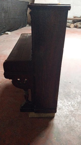 Piano Vertical Peter Maxwell & Son