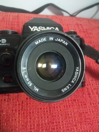 Cámara Yashica FX-D Quartz Negra