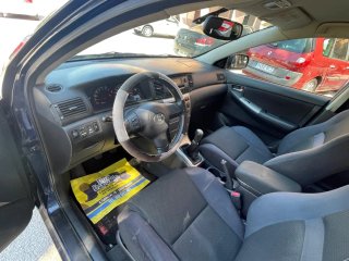 Toyota Corolla 2004