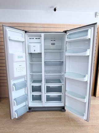 FRIGORÍFICO AMERICANO BALAY 177cm NO FROST A+