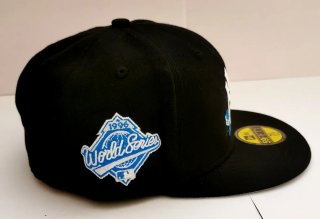Gorra New Era Yankees con Flores Azules